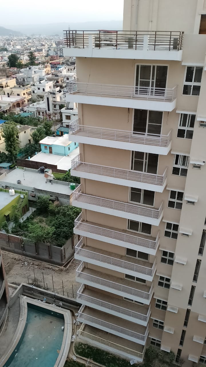 Apartments in dehradun 1/2/3BHK Flats facing towards Mussoorie